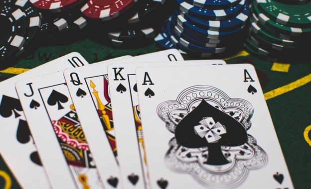 Tie Hold Ém Poker